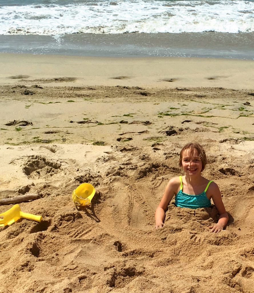 burying oneself in the sand